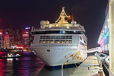 暗黑肉鸽动作游戏《堕落之主》将于10月13日星期五释放黑暗力量，预购现已开启