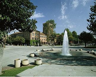 国产虚幻5游戏《八纮之外》实机演示 速度来看看